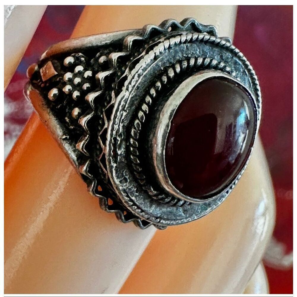 Vintage Sterling Silver Carnelian Cabochon Artisan Statement Ring - Picture 6 of 9